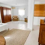 Penthouse With Roof Terrace And Sea Views ואלטה