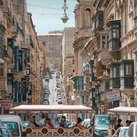 Apartamento Penthouse With Roof Terrace And Sea Views La Valeta