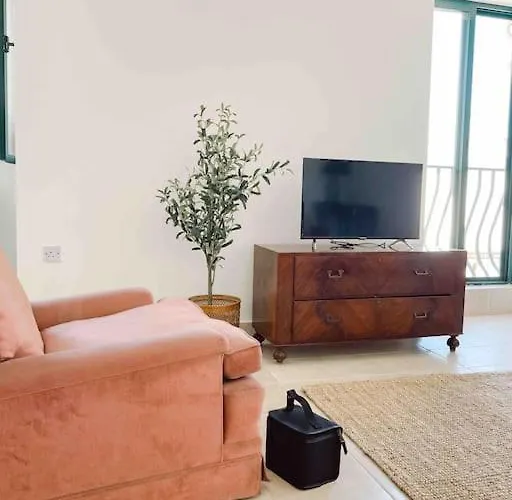 Penthouse With Roof Terrace And Sea Views * Valeta