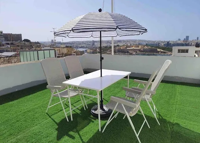 Apartamento Penthouse With Roof Terrace And Sea Views Valeta